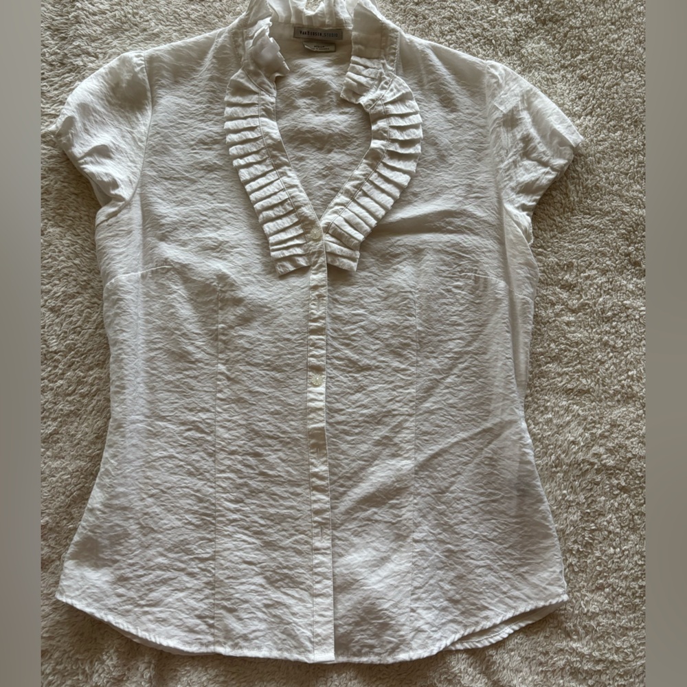 Beautiful White Van Heusen Blouse